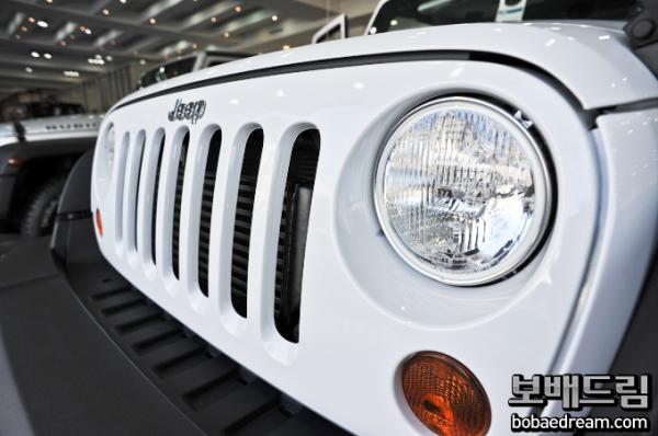 [차량소개] 짚(Jeep) 랭글러 루비콘