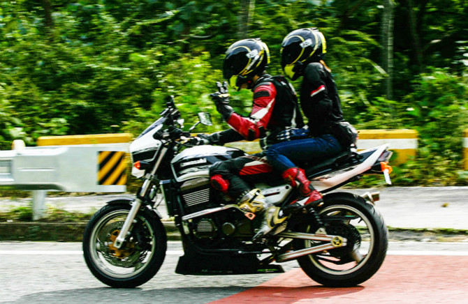 kawasaki ZRX1200R