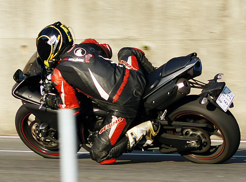 2012 ߸ YZF-R1