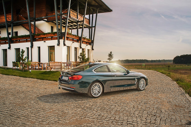  E350 BlueTEC vs BMW 420d