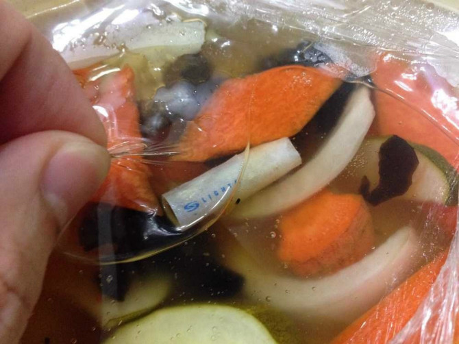 탕수육을 시키면, 담배가 서비스