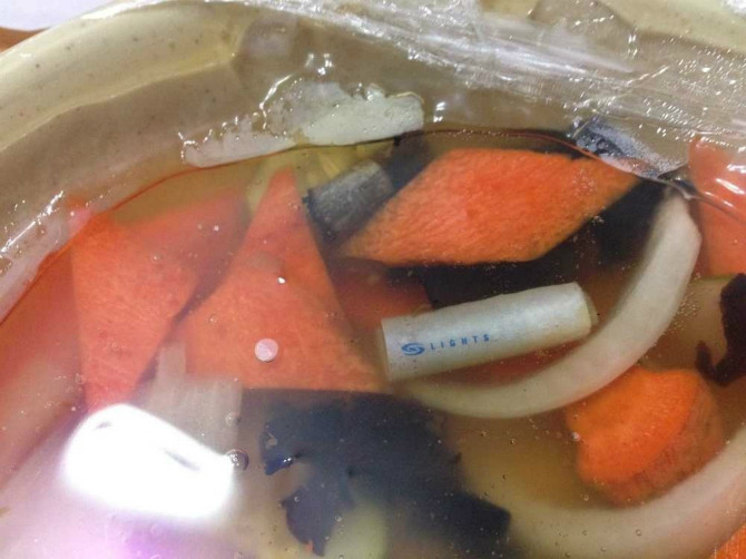 탕수육을 시키면, 담배가 서비스