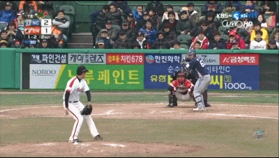 (이영돈) 야구장 백스톱 좌석의 반응