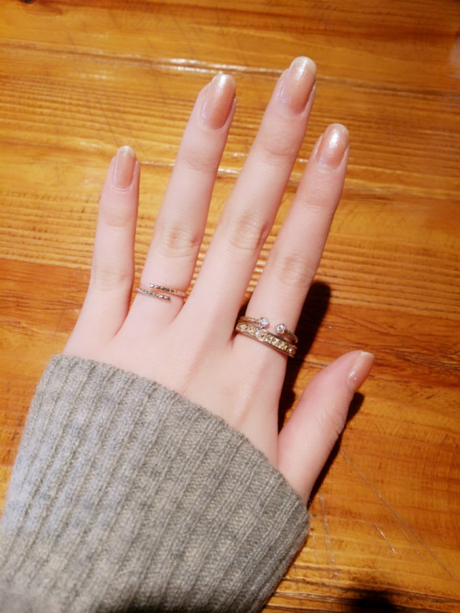 ● 평범한 손 | 보배드림 유머게시판
