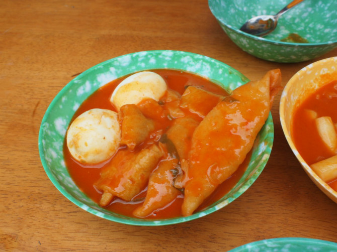 펌) 1인분에 500원 초등학교 앞 떡볶이 집 | 보배드림 유머게시판