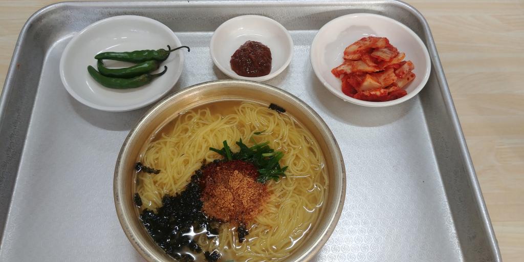 이제 서야ㅜㅜ 점심 먹네유.. | 보배드림 유머게시판