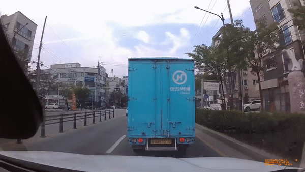 ezgif.com-video-to-gif.gif