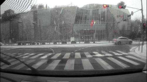 250310-ezgif.com-optimize.gif