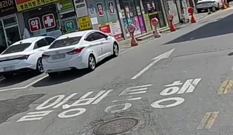 충무병원 역주행.png