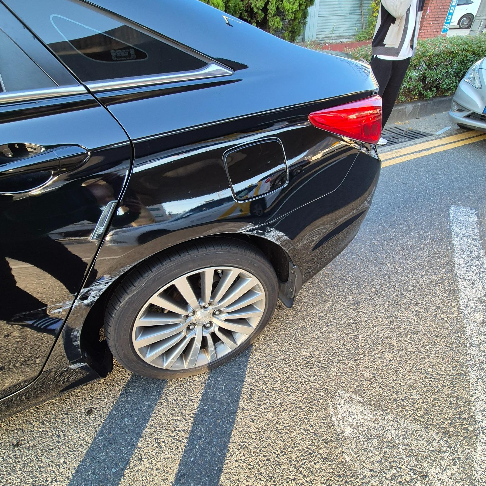 20241128교통사고 증거사진2.jpg