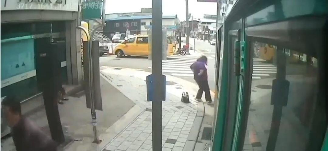 Screenshot_20250831_133518_Samsung Internet.jpg