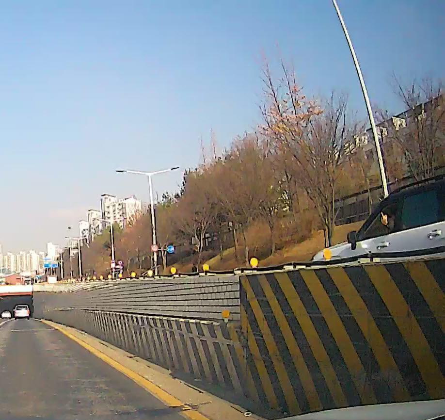 사본 -2026-03-25 09_28_09.32(전방 카메라).jpg