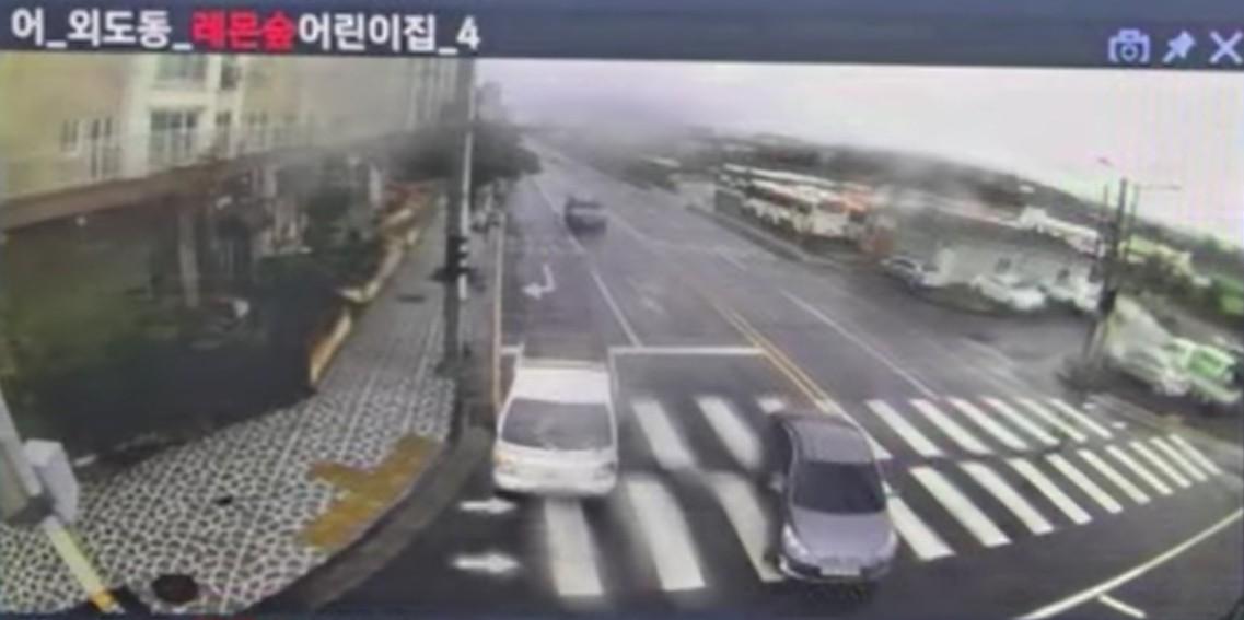 차량사고 사진 1.jpg