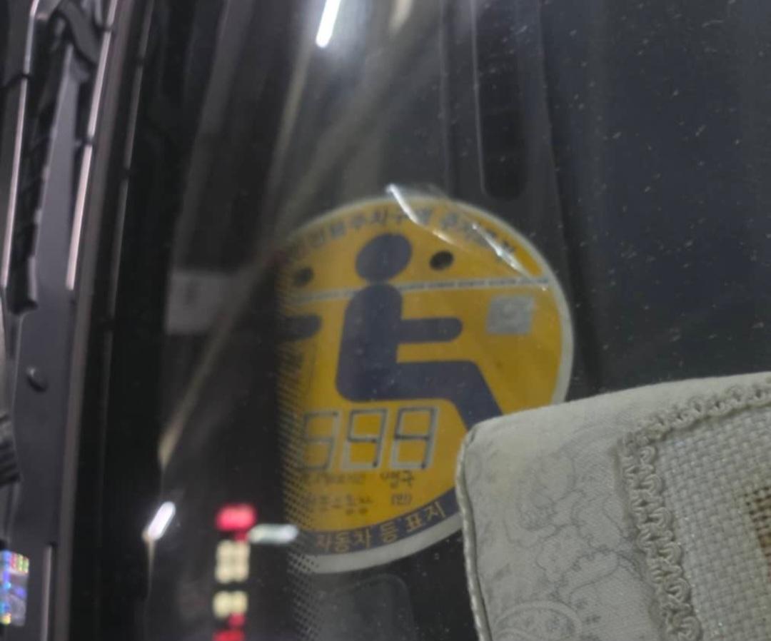 27715.jpg
