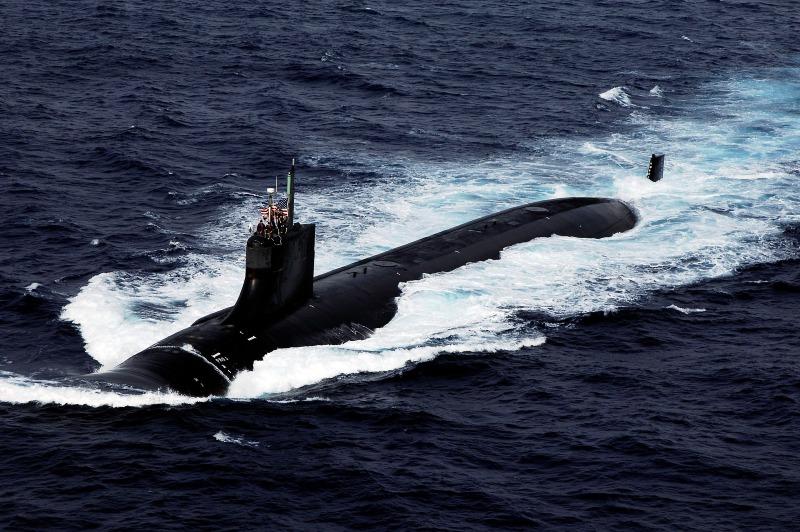 1920px-USS_Connecticut_(SSN-22)_ANNUALEX.jpg