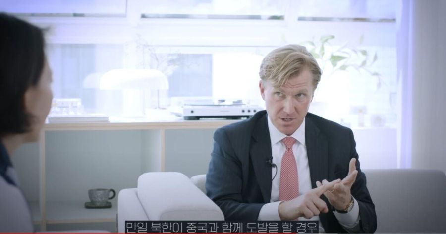 트럼프 보좌관, 미국은 한국에 핵우산을 보장할 수 없다 6.jpg