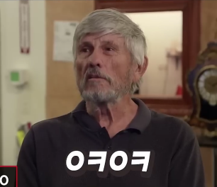 2700만원에 산 권총의 진짜 가격 (720p).mp4_000016683.png