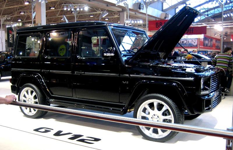 hot_mercedes_brabus_g_v12_suv_by_toyonda_d20mc5j.jpg