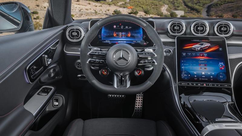 091-mercedes-amg-cle53-driving-position.jpg