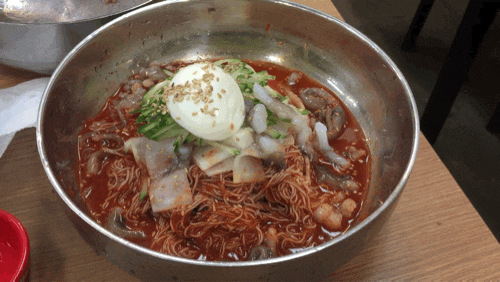 혐주의) 산낙지 비빔냉면.gif | 보배드림 자유게시판