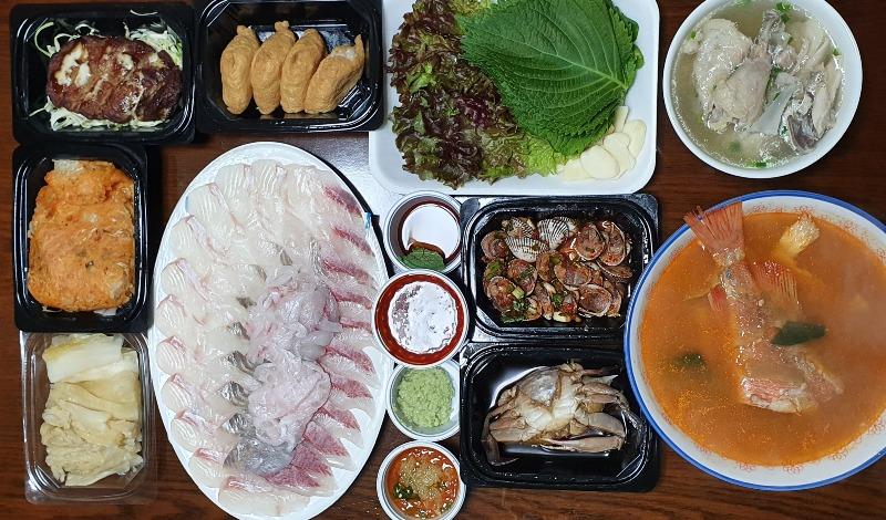 동네 횟집에서 배달시켜봅니다. | 보배드림 자유게시판