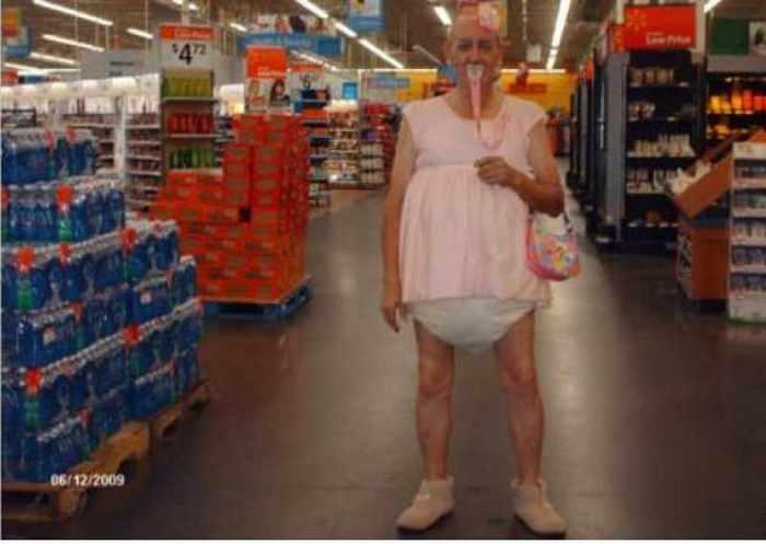 ridiculous-people-of-walmart-photos-04.jpg