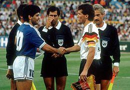 260px-Mondiali_1990_-_Germania_Ovest_vs_Argentina_-_Maradona_e_Matth
<!-- 본문 끝 -->
                </div>
              </div>
            </div>

<br><div id=