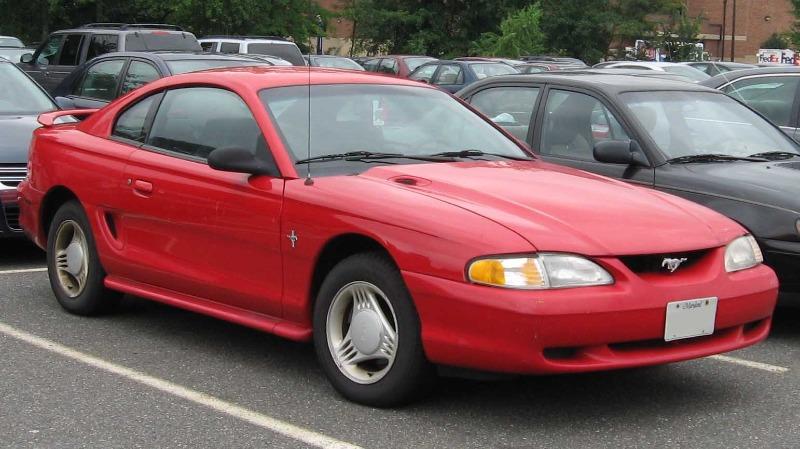 94-98_Ford_Mustang_coupe.jpg