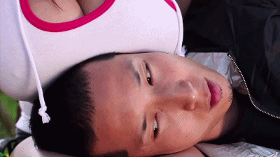 DBc5549cd2c28fc6.gif