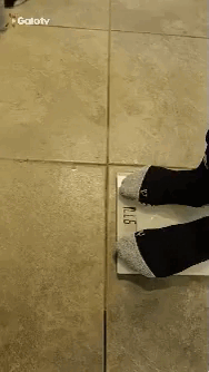 3ee8dc97925c06ec1bb790046ec97caed4ea3515.gif