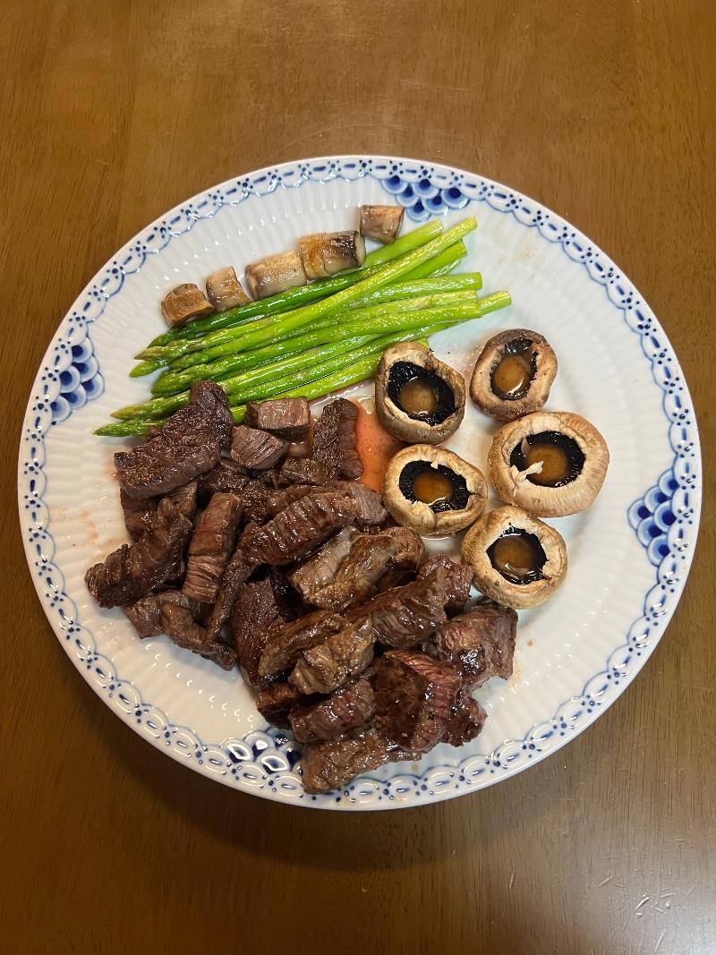 아침엔 한우 고기 먹어줘야죠 | 보배드림 자유게시판