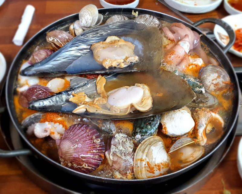 얼큰한~해물탕과 매콤한 해물찜~ | 보배드림 자유게시판
