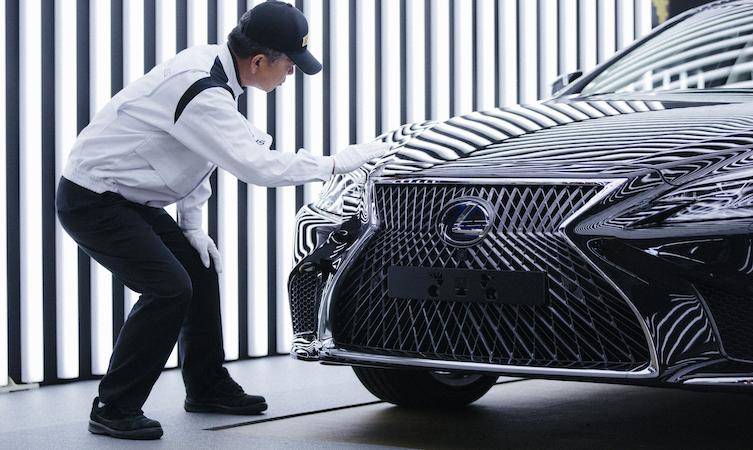 10-image-Takumi-Lexus_preview-1.jpg