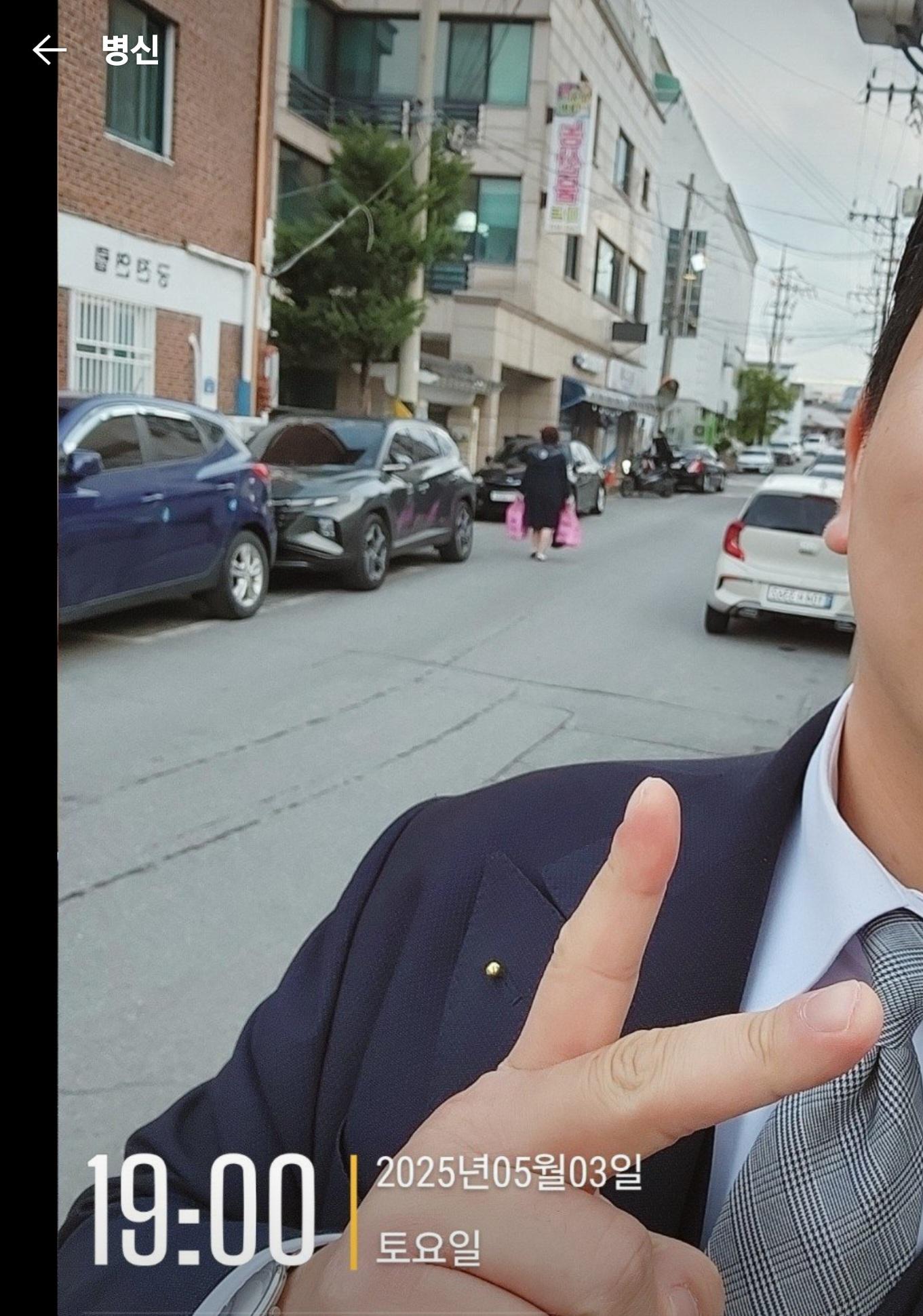 클릭하시면 원본 이미지를 보실 수 있습니다.