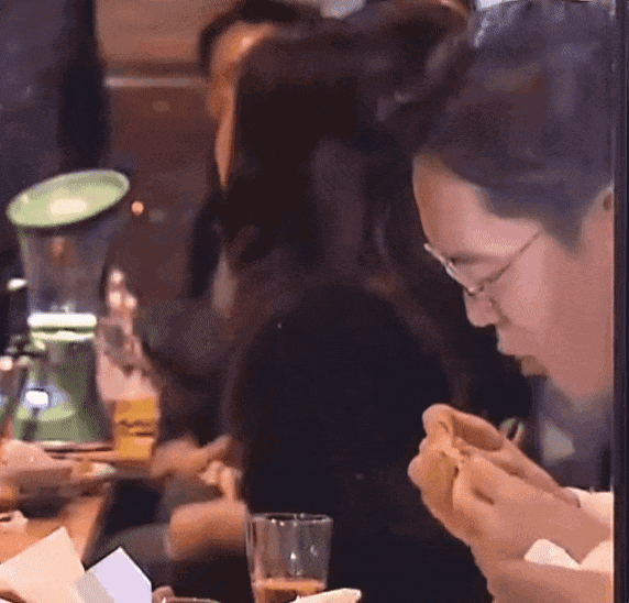 1000058579.gif