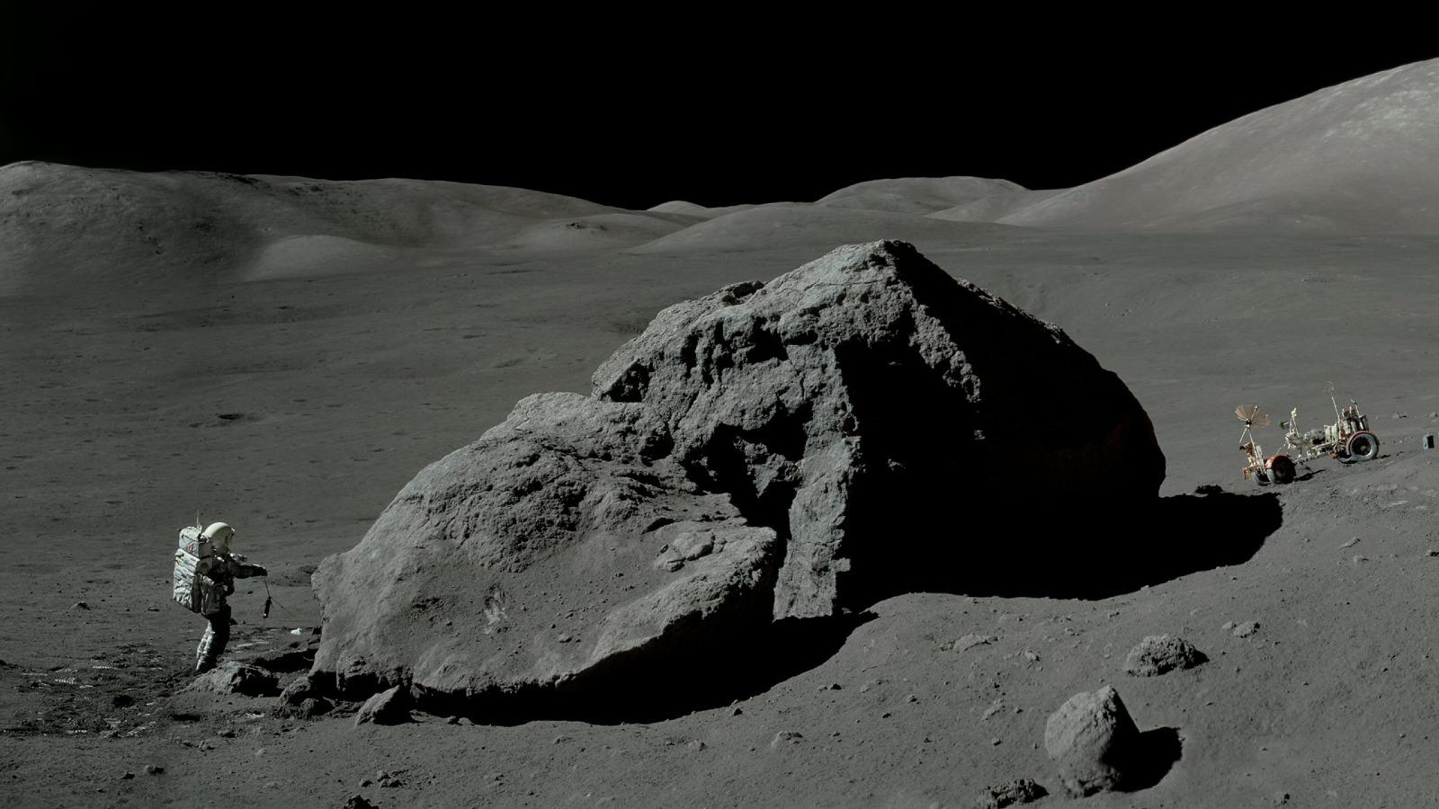 Moon.jpg