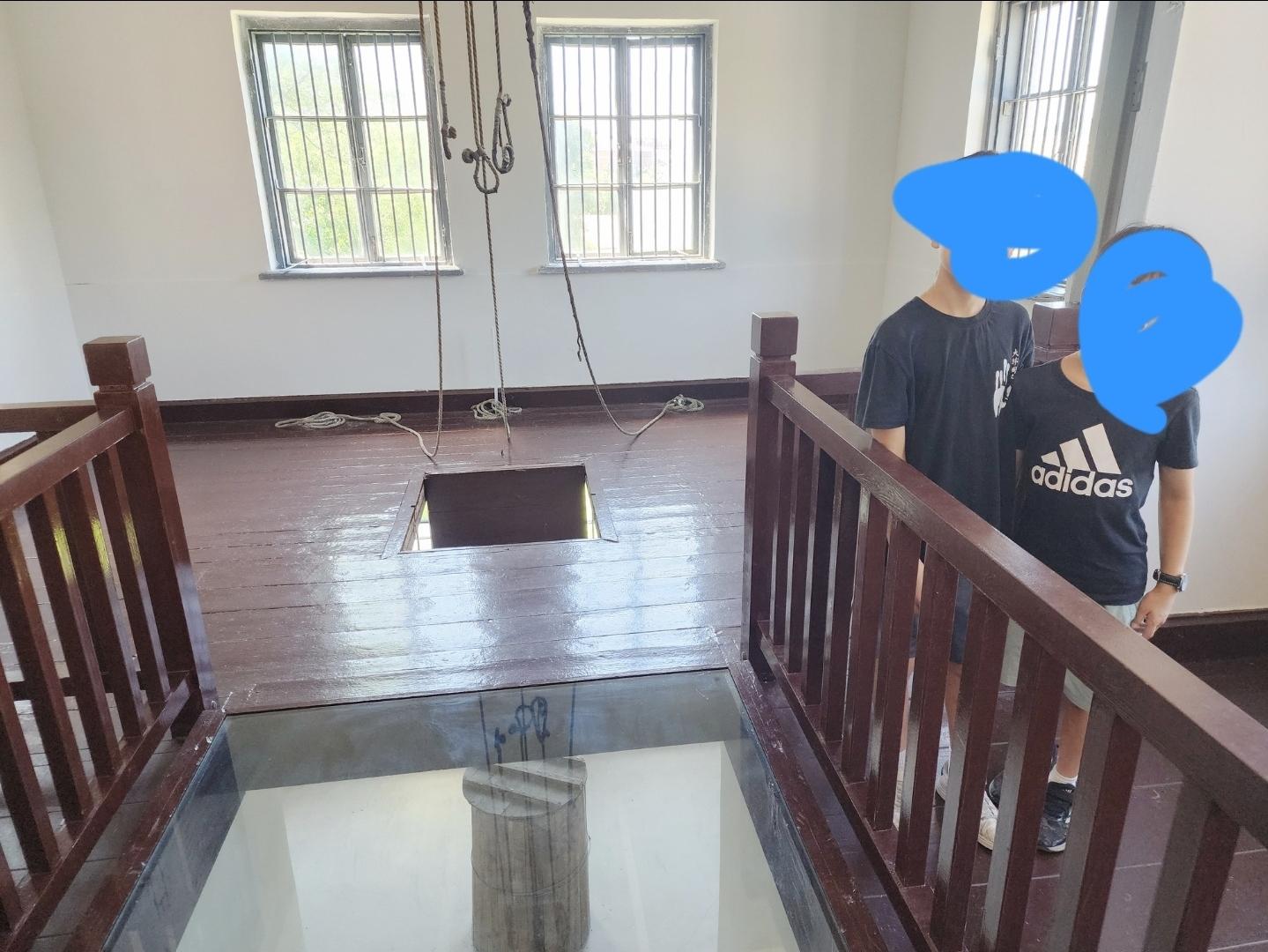 클릭하시면 원본 이미지를 보실 수 있습니다.