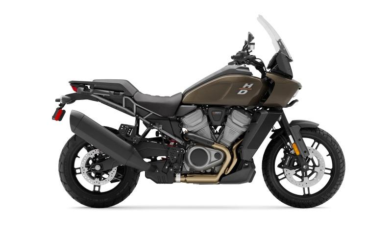 2021-pan-america-1250-e77-motorcycle-01.jpg