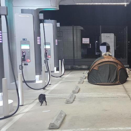 Ŭ¸¯ÇÏ½Ã¸é ¿øº» À̹ÌÁö¸¦ º¸½Ç ¼ö ÀÖ½À´Ï´Ù.