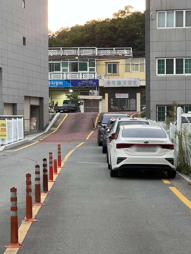 인스타 DM 제보-제보 내용-주행 방해 제보합니다울산 울주군 청량읍입니다112에 신고했으나 운전자가 없어서 지자체에 신고했습니다제보 방법-인스타 DM 또는 이메일(bobae (1).jpg