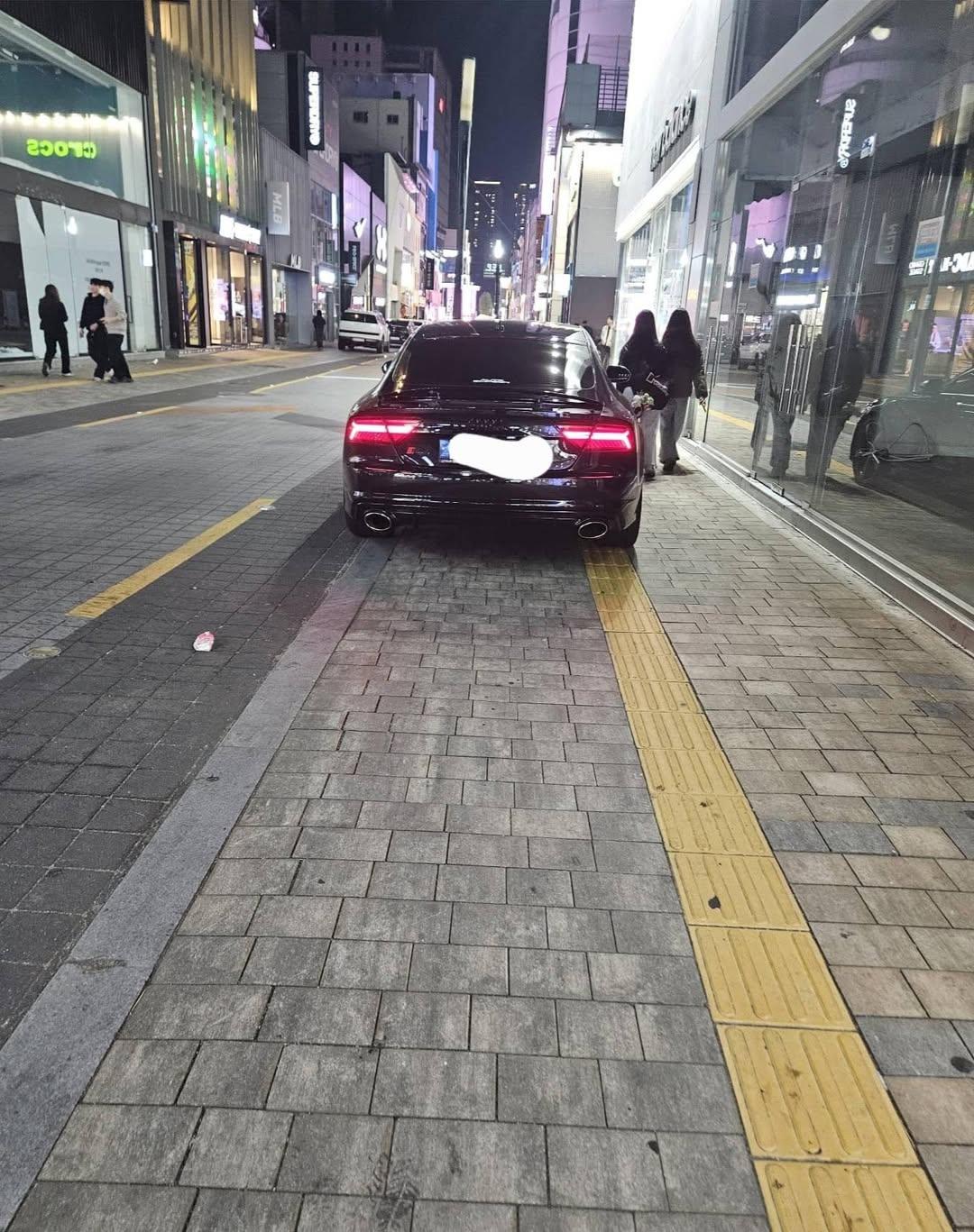 보배드림 베스트글-대구 동성로 인도주차 99대 신고 완료https---<A HREF=