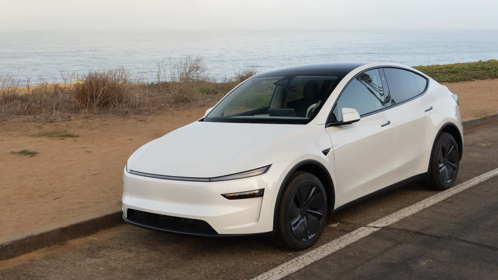 2026-insideevs-breakthrough-awards-editor-s-choice-tesla-model-y.jpg