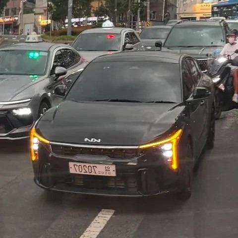 보배드림 인스타 DM 제보기아 K4 임시번호판국내는 출시되지 않은 멕시코 공장생산 준중형 모델#기아K4 #K4 #제보 #보배드림제보 방법-인스타 DM 또는 이메일(bobae (1).jpg