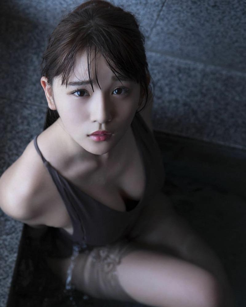 gravure_daily_CErm1b2jmyP.jpg