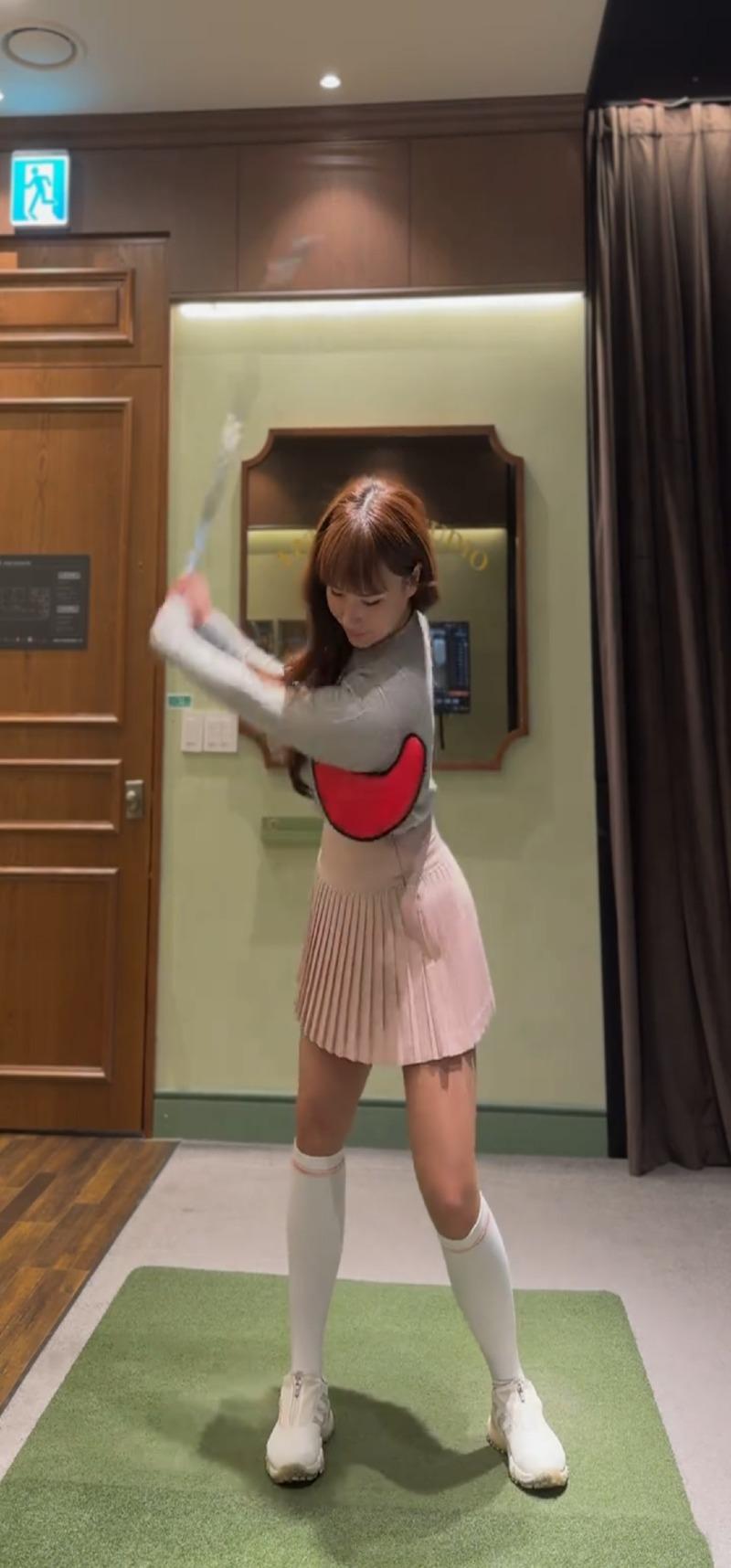 Screenshot_20250503_122929_MX Player.jpg