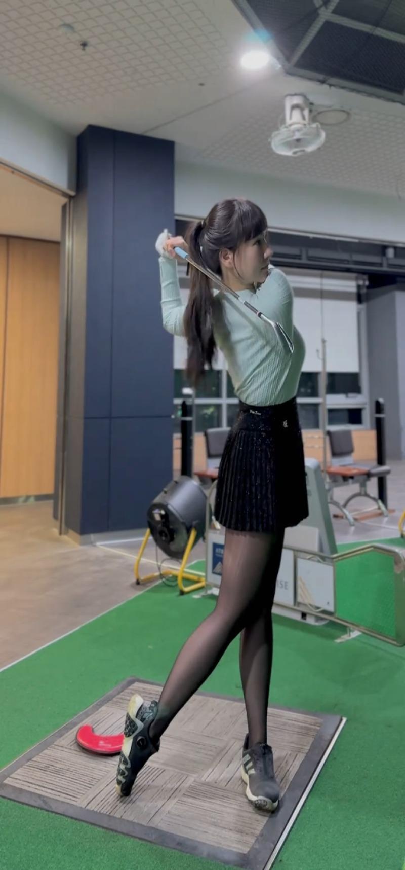 Screenshot_20250503_123423_MX Player.jpg