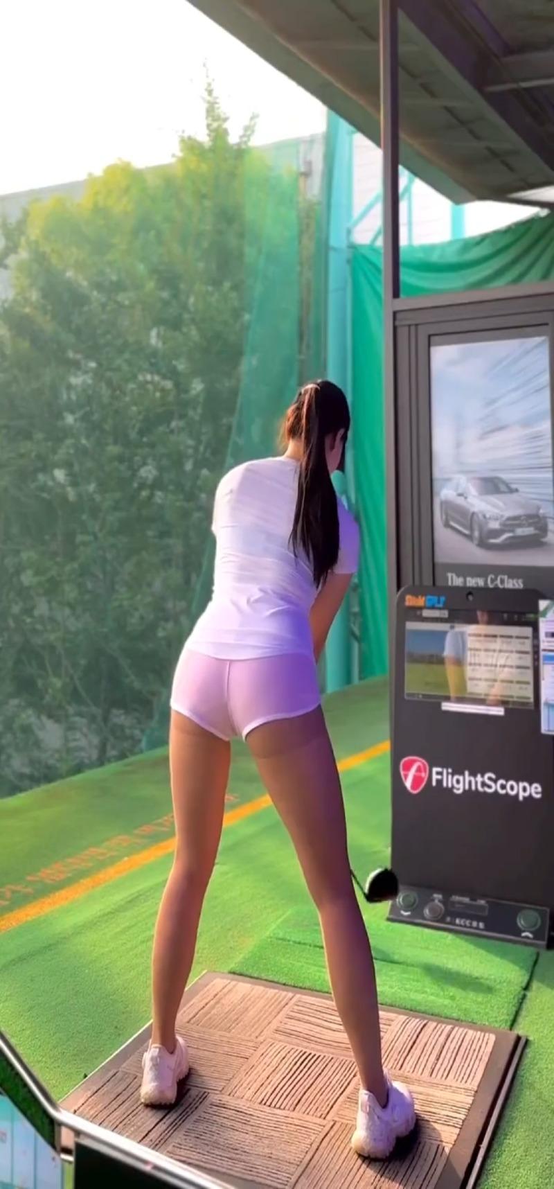 Screenshot_20250506_092727_MX Player.jpg