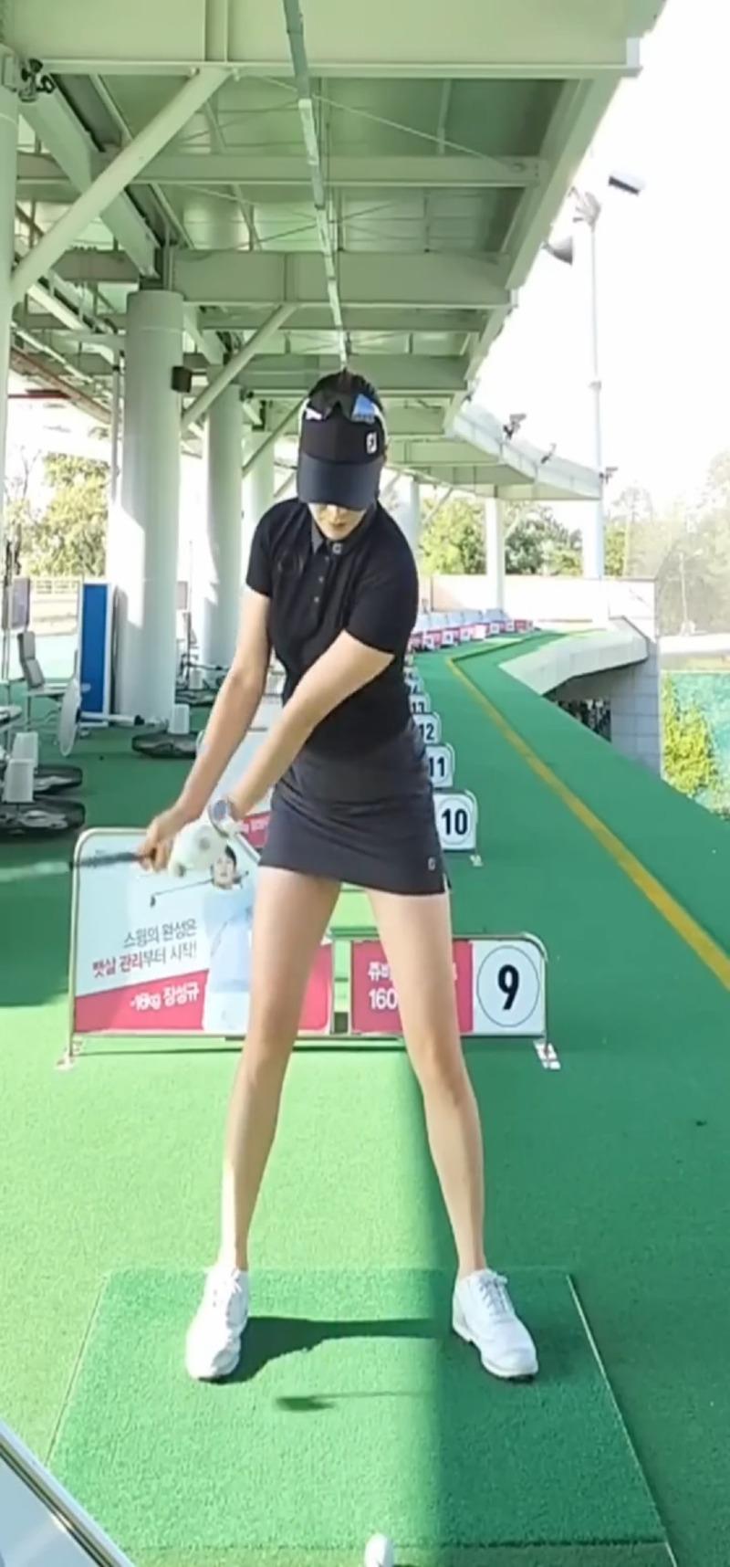 Screenshot_20250506_094425_MX Player.jpg