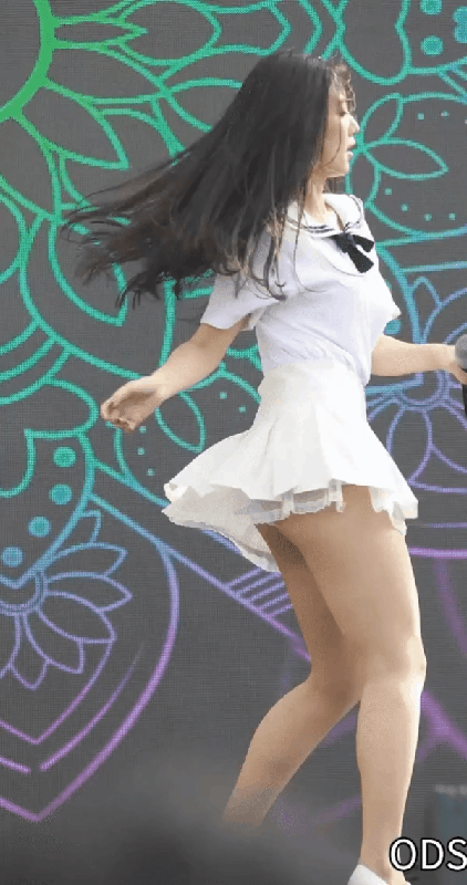 9f34aa72af8b4941a33eb2e79d728bc4.gif