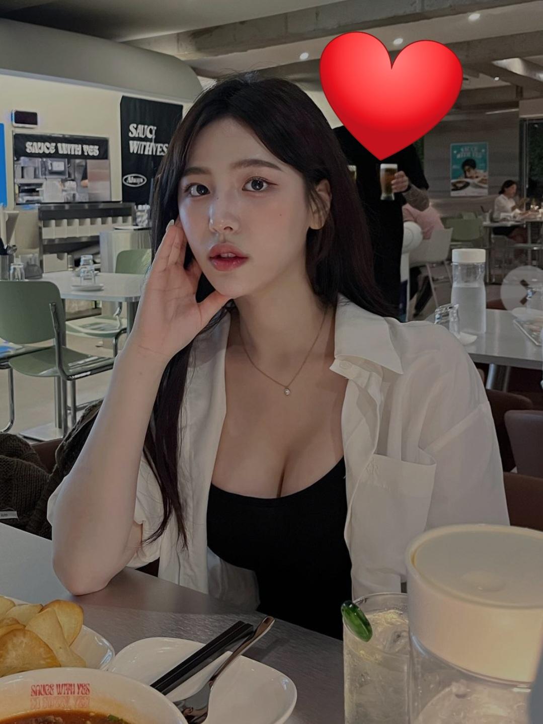 Screenshot_20240603_121944_Samsung Internet.jpg